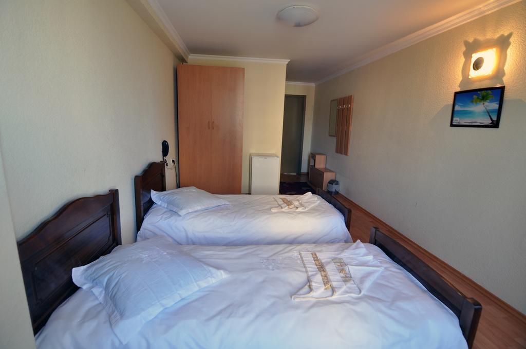 Sun Rise Hotel Tbilisi Room photo