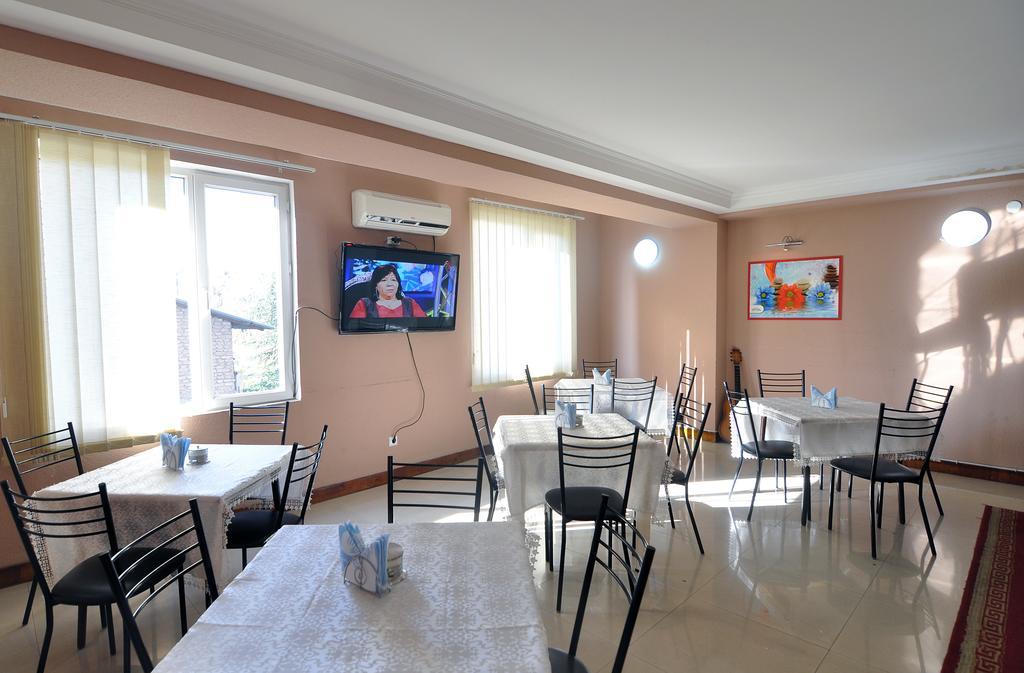 Sun Rise Hotel Tbilisi Exterior photo