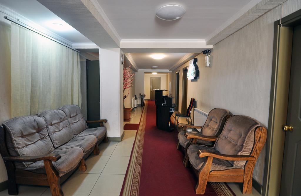 Sun Rise Hotel Tbilisi Exterior photo
