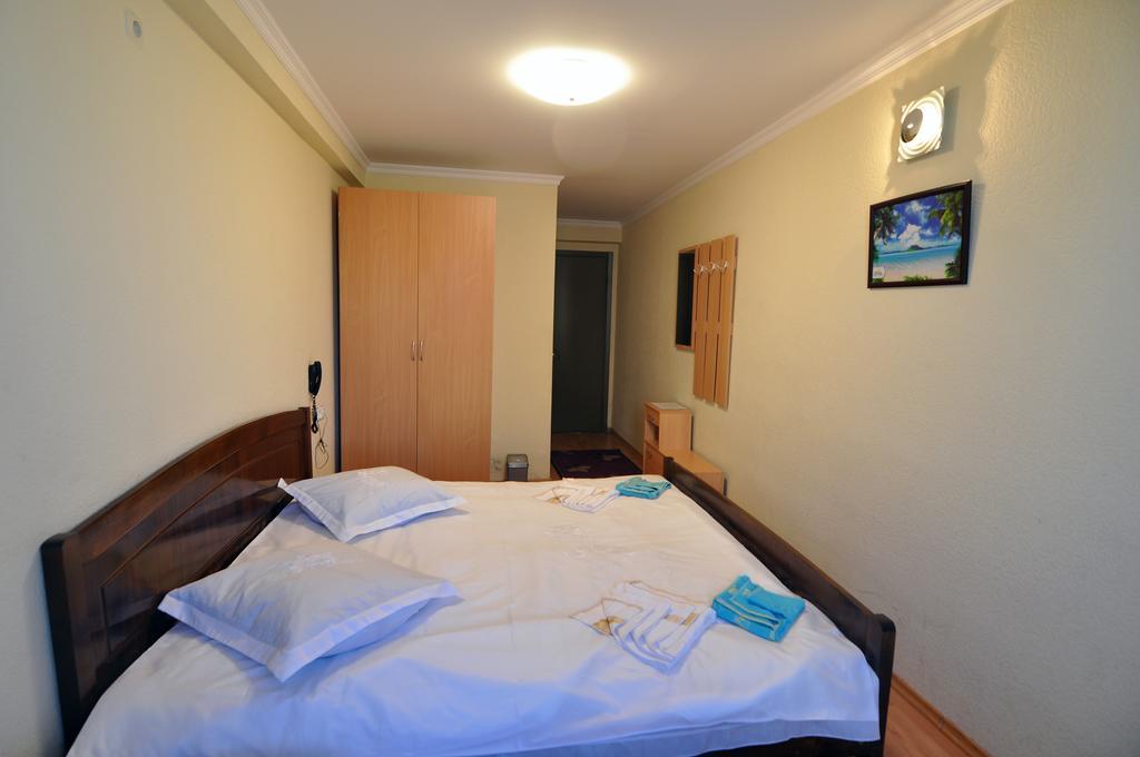 Sun Rise Hotel Tbilisi Exterior photo