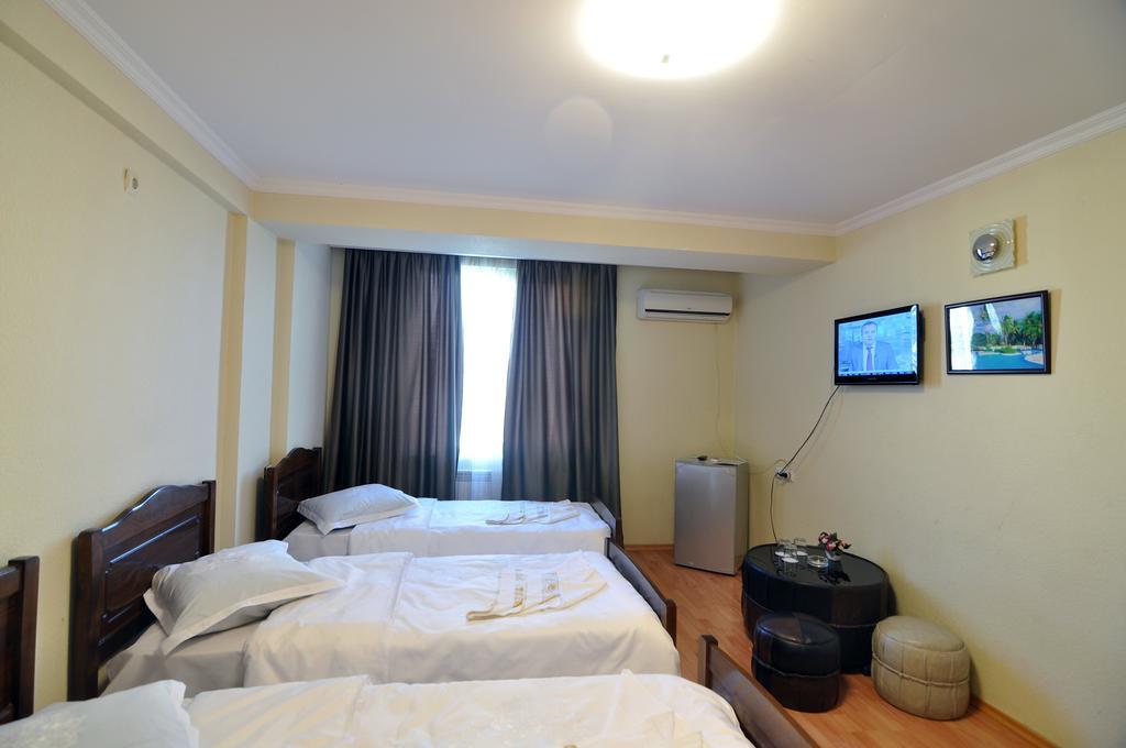 Sun Rise Hotel Tbilisi Room photo